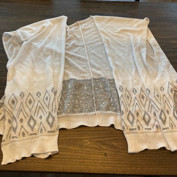 Holister kimono/ cover up - Picture 1 of 1